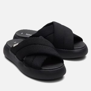 Toms mallow crossover sandal